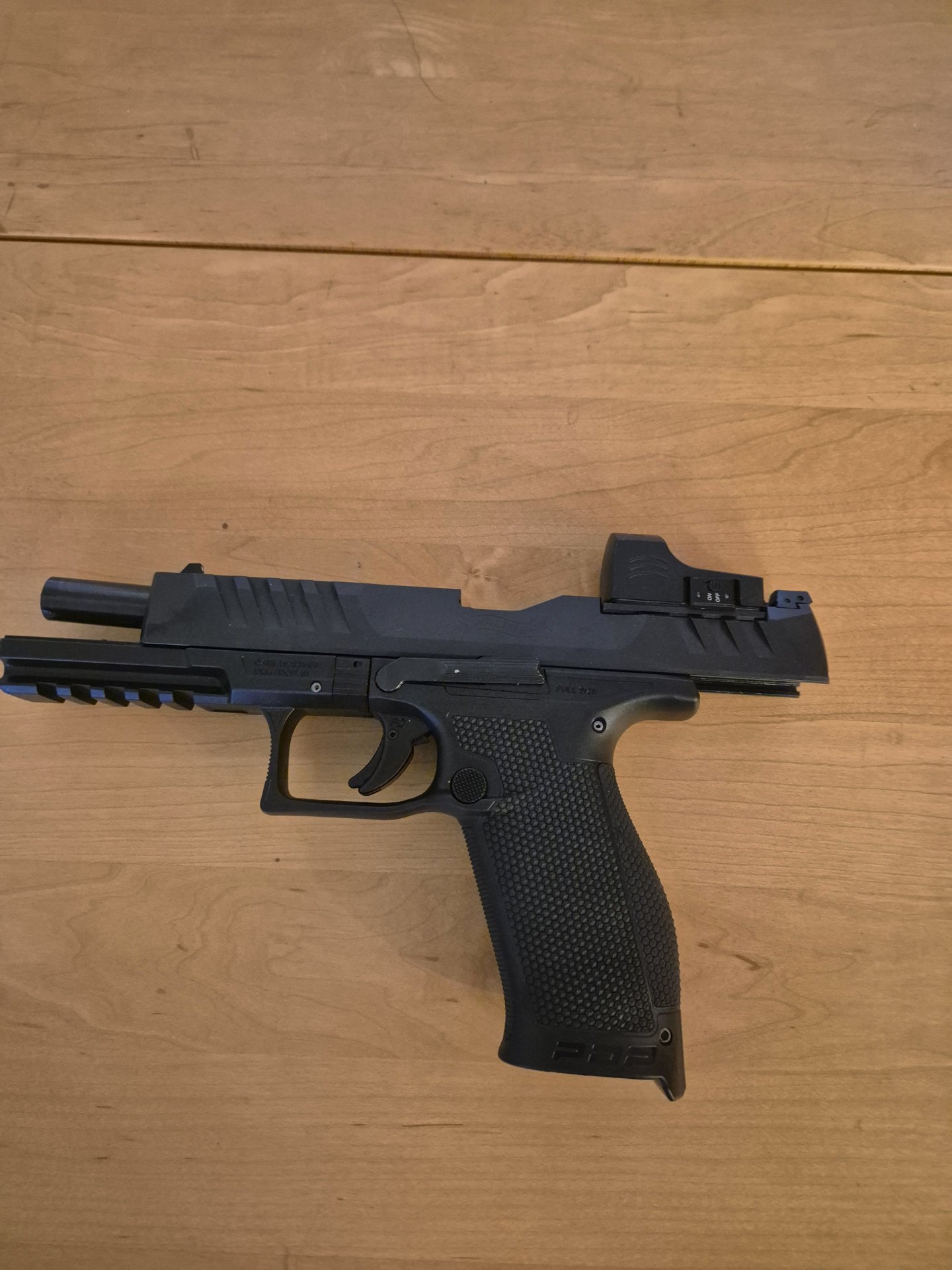 Walther PDP Full Size VE mit Burris Fastfire 2 Red Dot – Bild 3