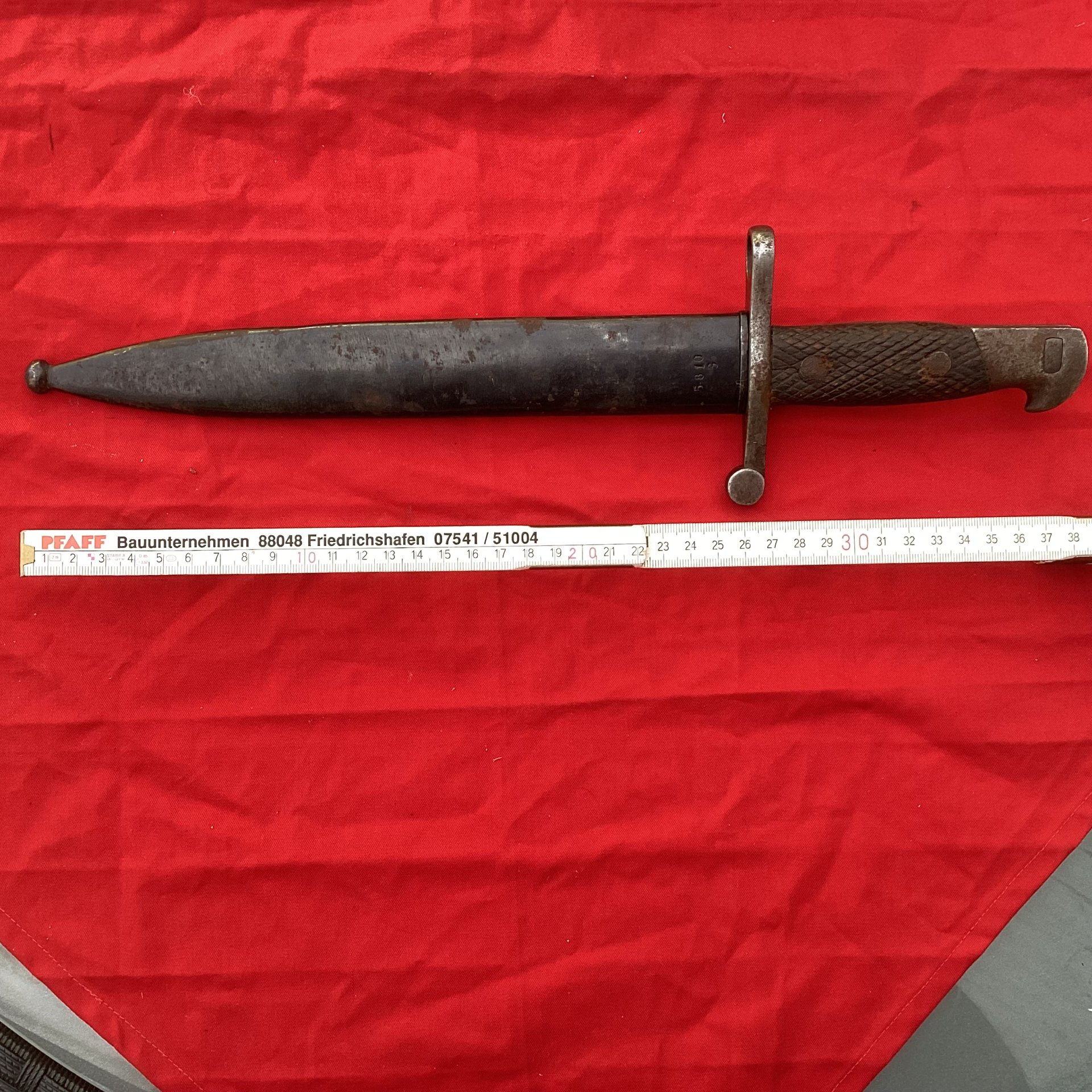 Altes spanisches Machetenbajonett, reinigungsbedürftig – Bild 1
