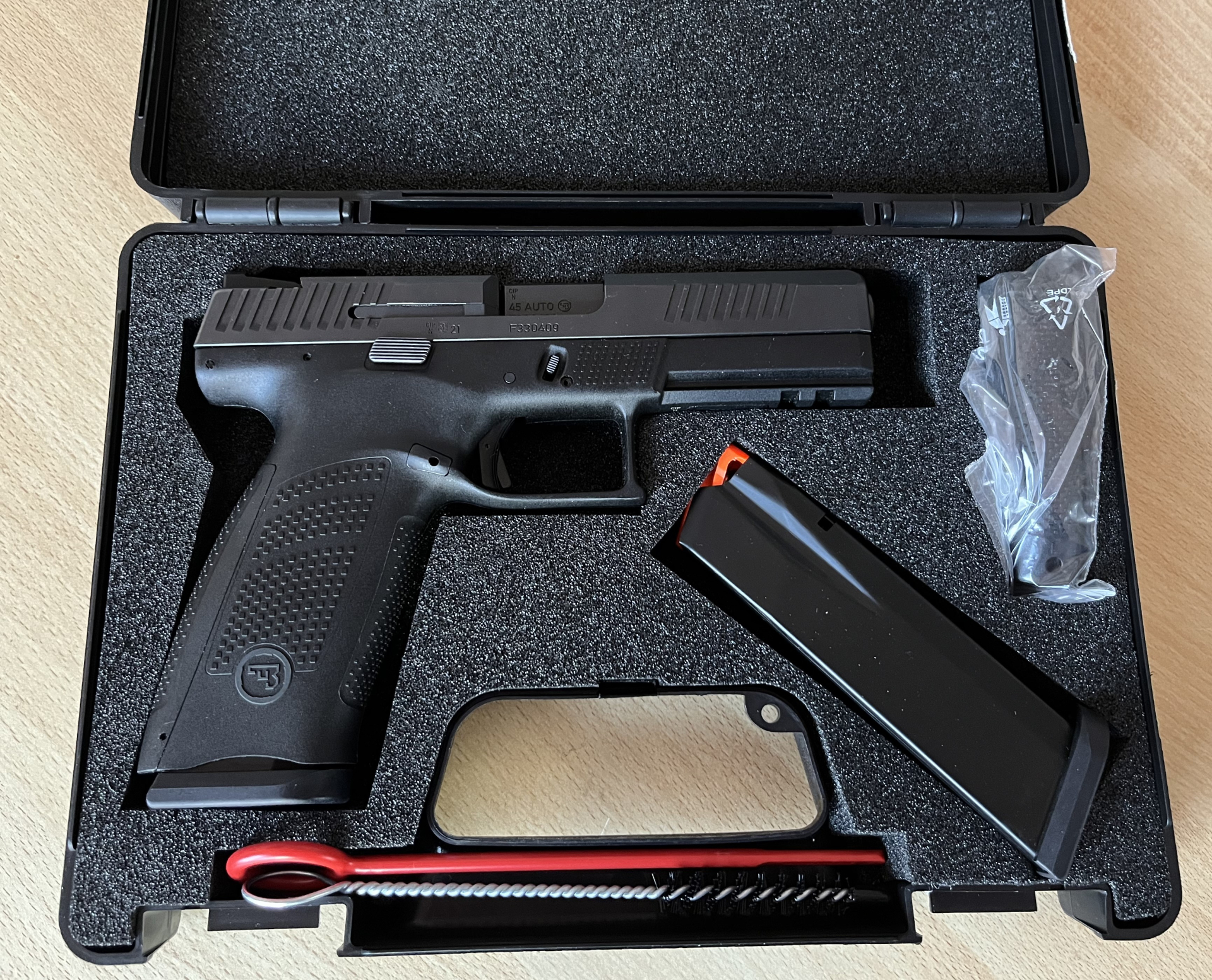 CZ P-10 F Kal. .45ACP – Bild 1