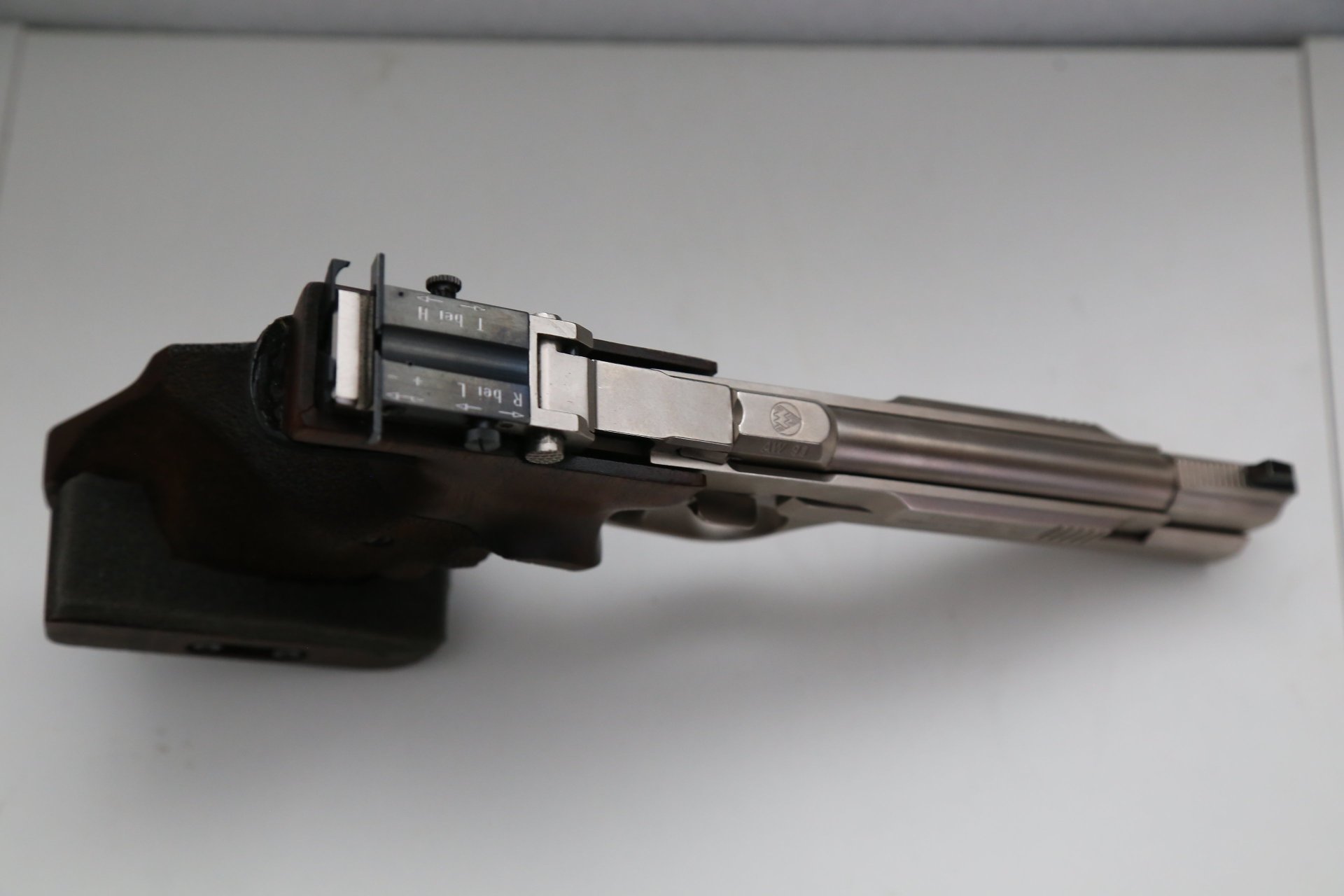 Verkaufe KK Sportpistole Feinwerkbau AW93 – Bild 2