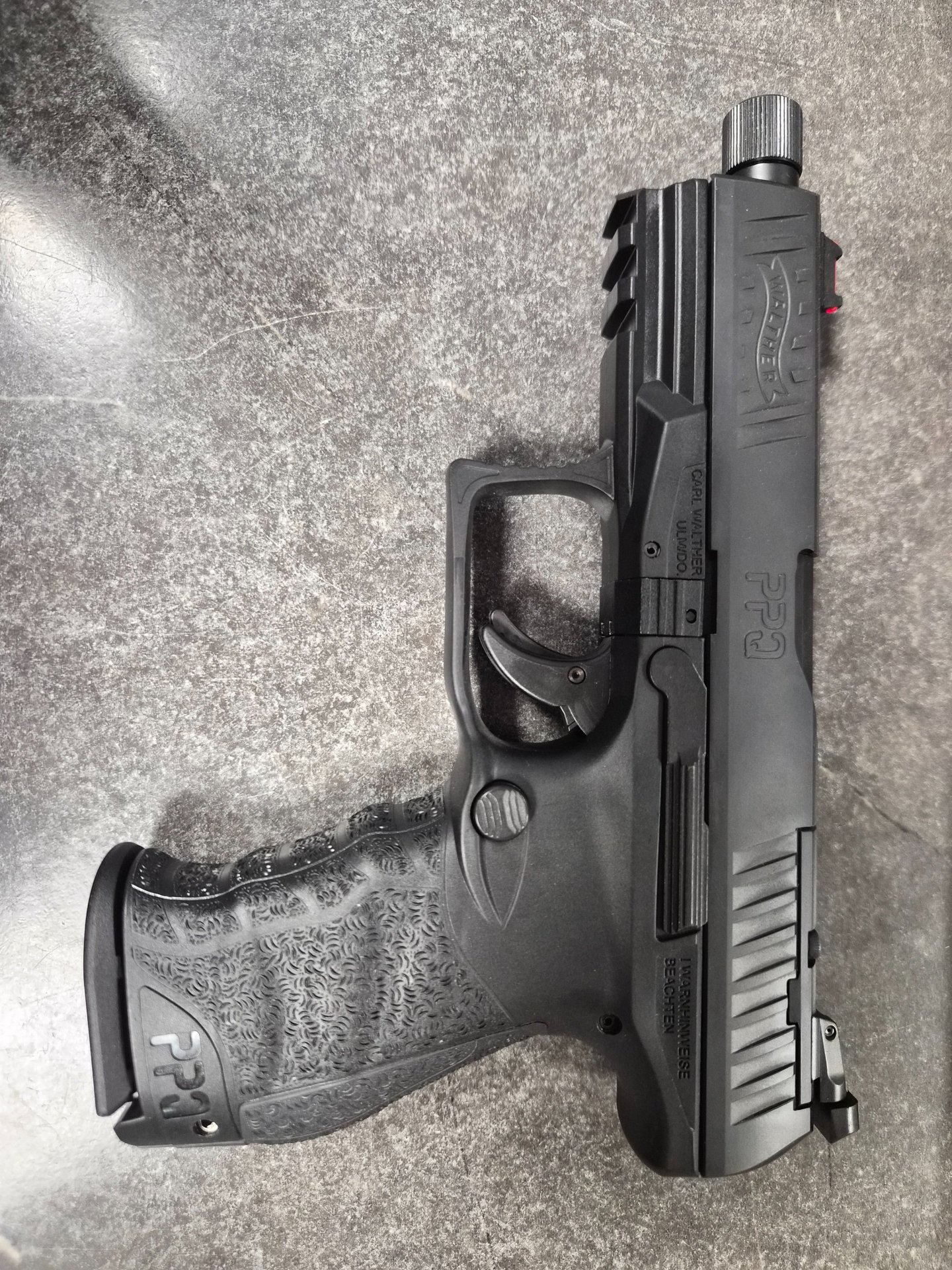 Walther PPQ mit Gewindelauf 9mm Luger Pistole – Bild 1