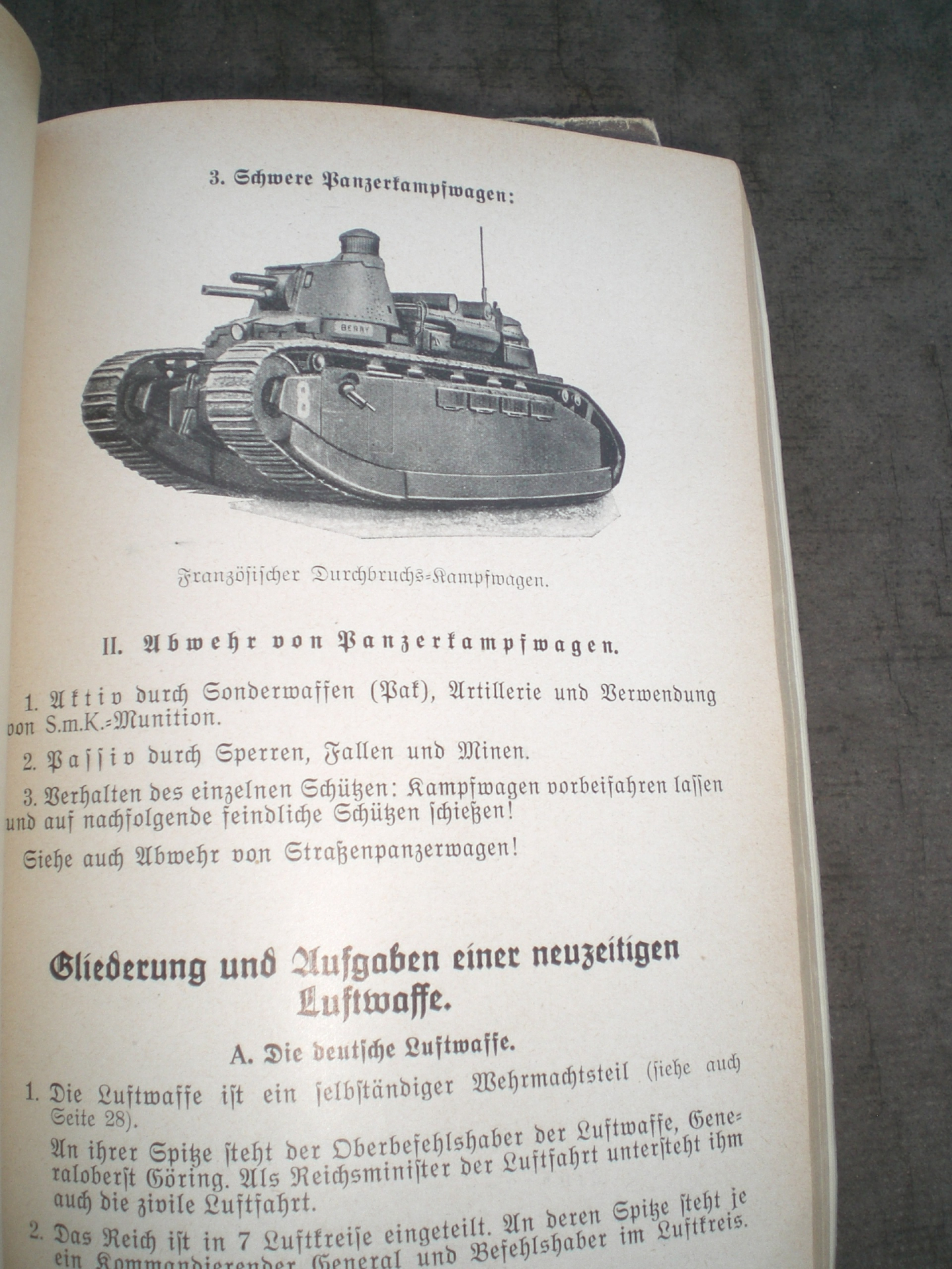 Antiquarisches Buch: Unterrichtsbuch für Soldaten – Bild 6