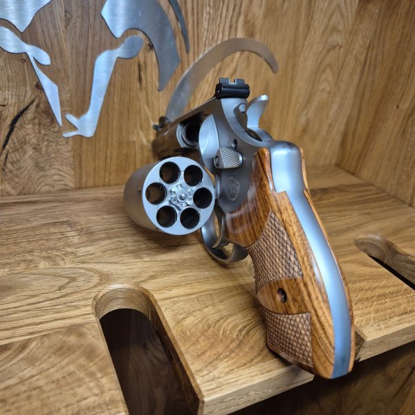 Smith & Wesson Performance Center Modell 629 PC, Kaliber .44 Magnum [Sammler, Unikat, Fehlprägung] – Bild 2