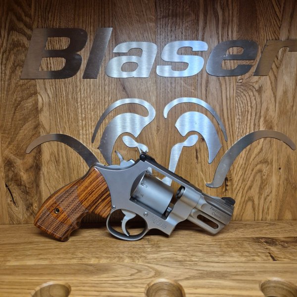 Smith & Wesson Performance Center Modell 629 PC, Kaliber .44 Magnum [Sammler, Unikat, Fehlprägung] – Bild 3