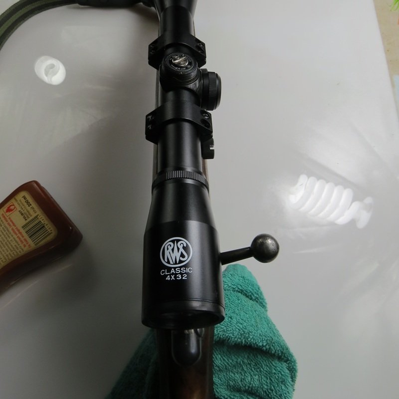 Anschütz Kleinkaliber 22 lr Einzellader mit RWS Zielfernrohr – Bild 5