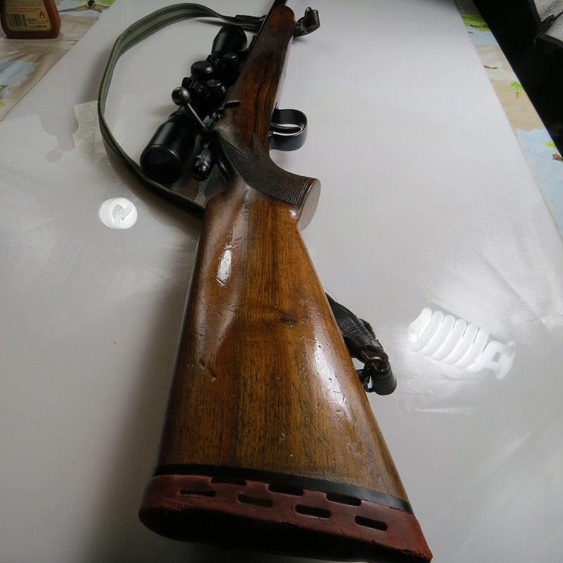 Anschütz Kleinkaliber 22 lr Einzellader mit RWS Zielfernrohr – Bild 2