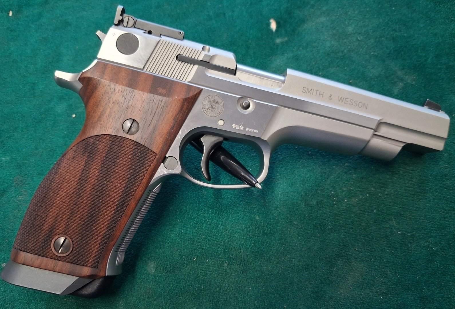 Smith & Wesson Target Champion in 9mm – image 2
