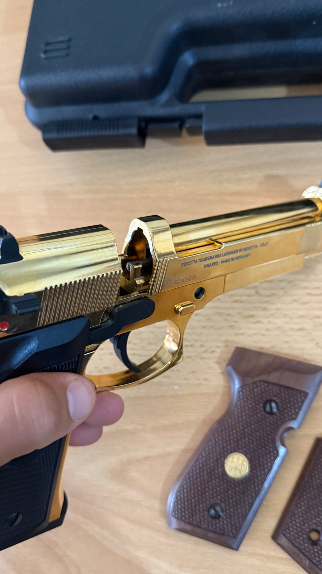 Beretta 92 FS Gold Finish Vollmetall CO2 Pistole 4,5 mm Diabolo – Bild 5