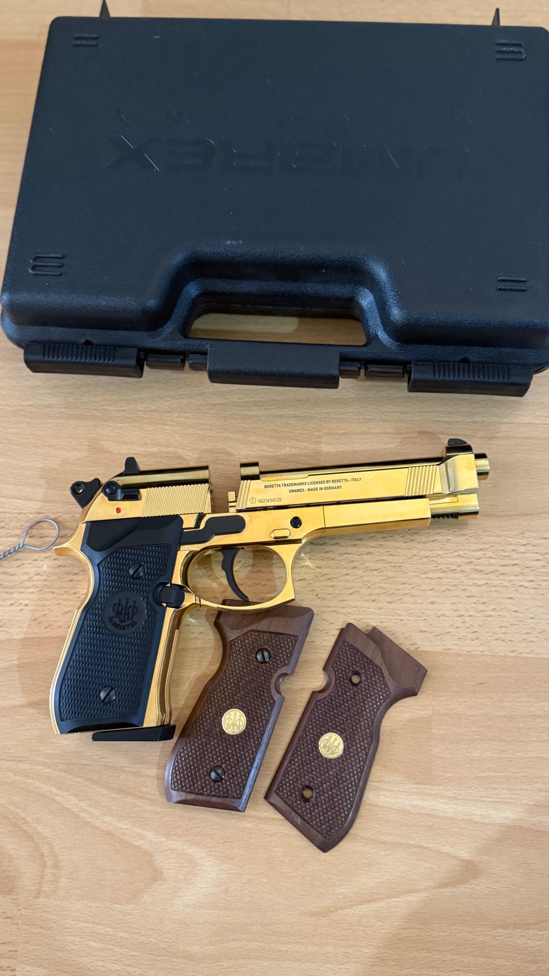 Beretta 92 FS Gold Finish Vollmetall CO2 Pistole 4,5 mm Diabolo – Bild 6