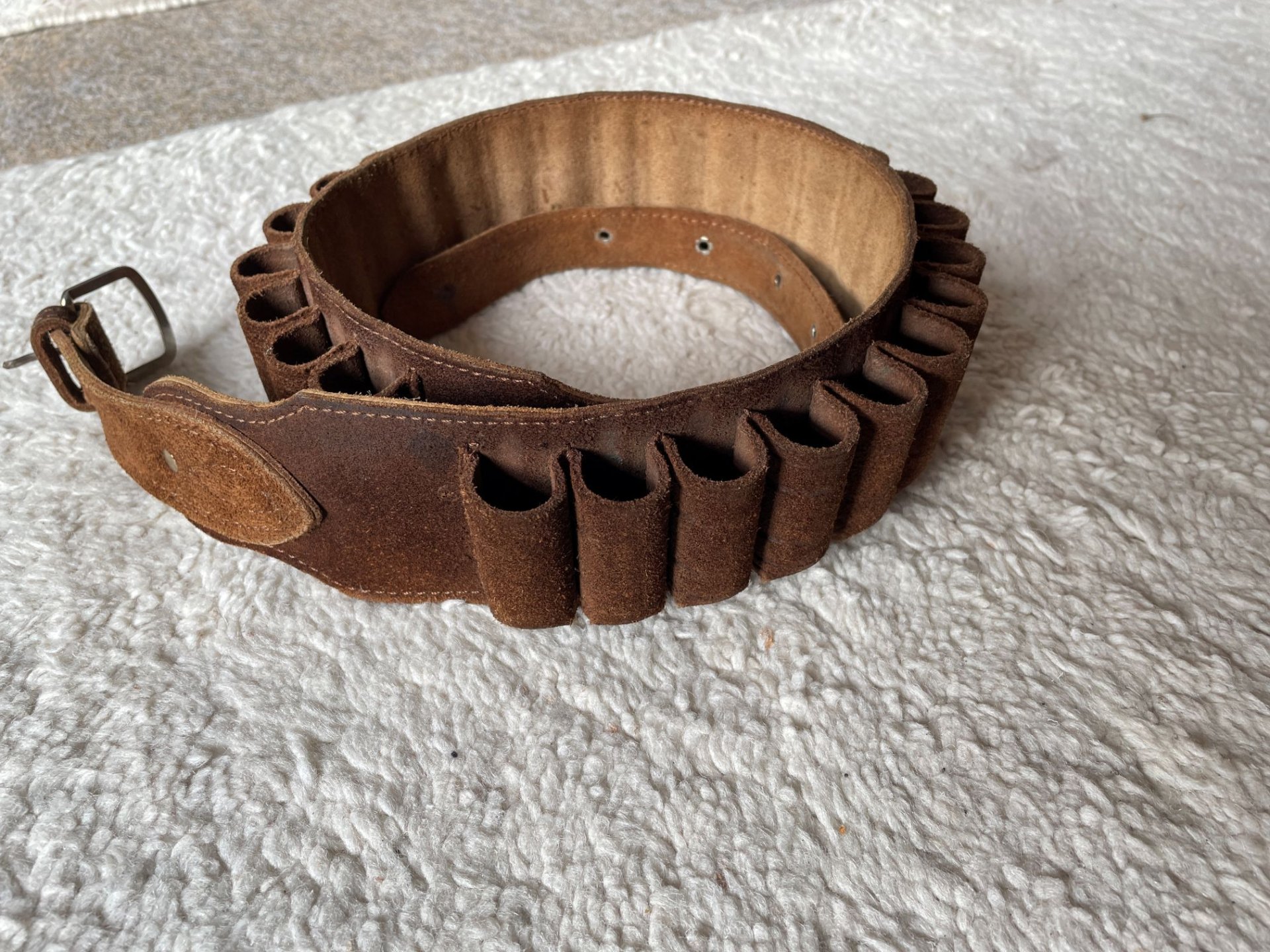 Schrotpatronengürtel Leder 12GA – Bild 1