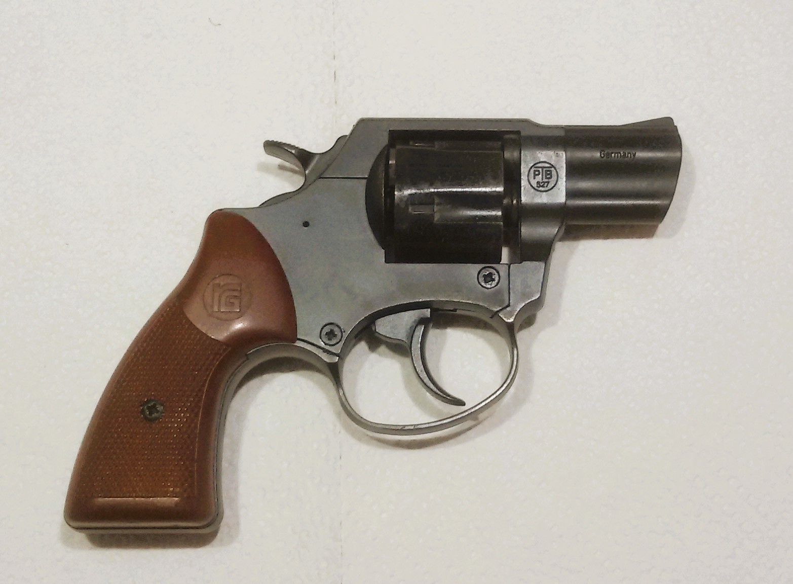 Revolver Röhm Mod. RG 59 -Le Petit- Kal. 9mm Knall. Art.Nr.: 26-275 – Bild 2