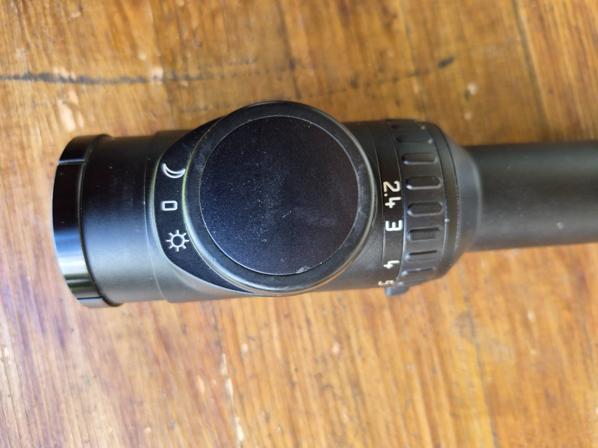Zielfernrohr LEICA MAGNUS 2,4-16x56 – Bild 3