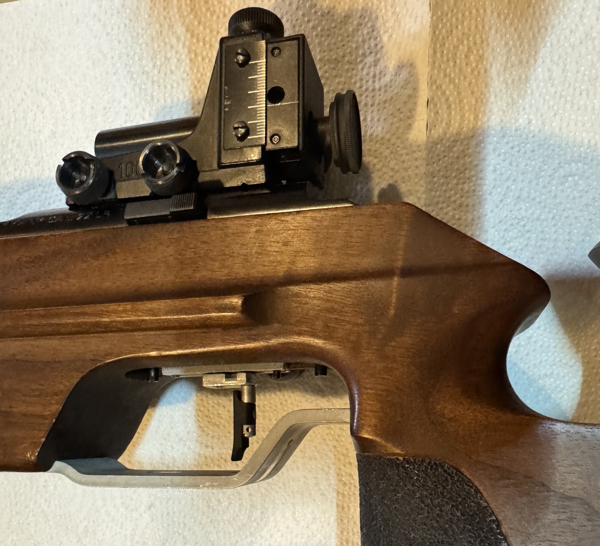 DIANA 820 KK Matchgewehr .22 l.r. – Diopter – verstellbare Schaftkappe – UIT-Schiene – Bild 2