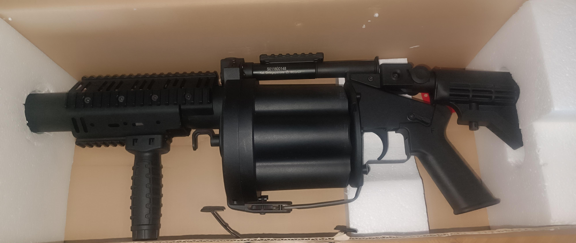 ICS MGL 40mm Airsoft Revolver-Granatwerfer schwarz long – Bild 1