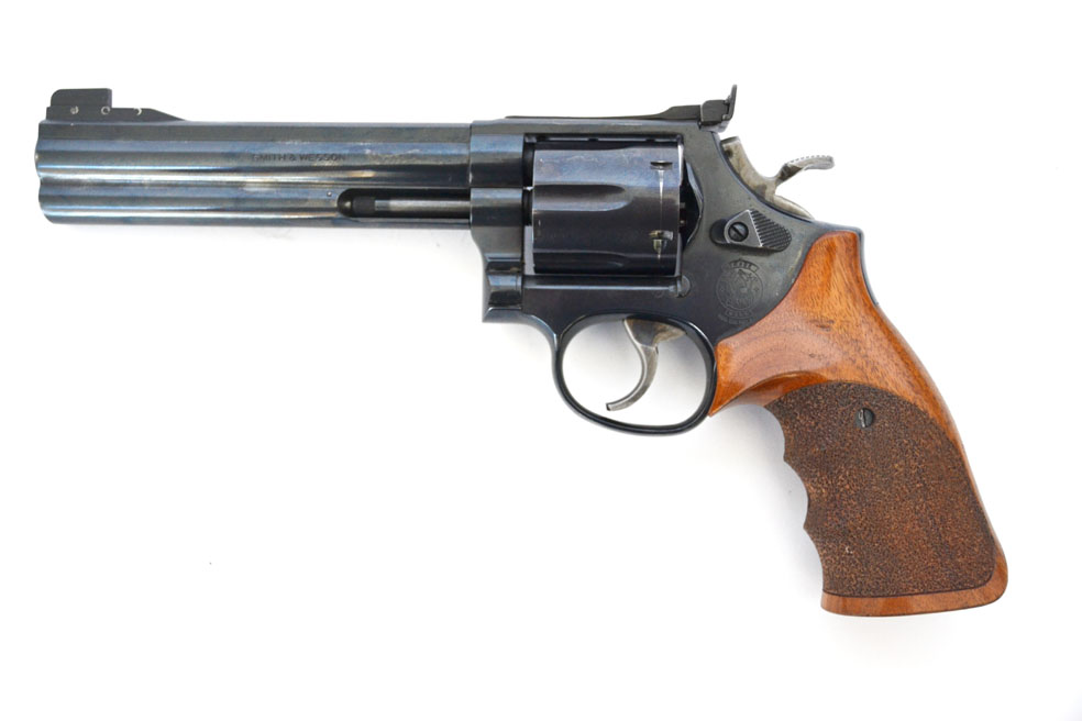 Revolver Smith & Wesson Modell 586-4, Kaliber .357Magnum, Weaverschiene, Koffer – Bild 1