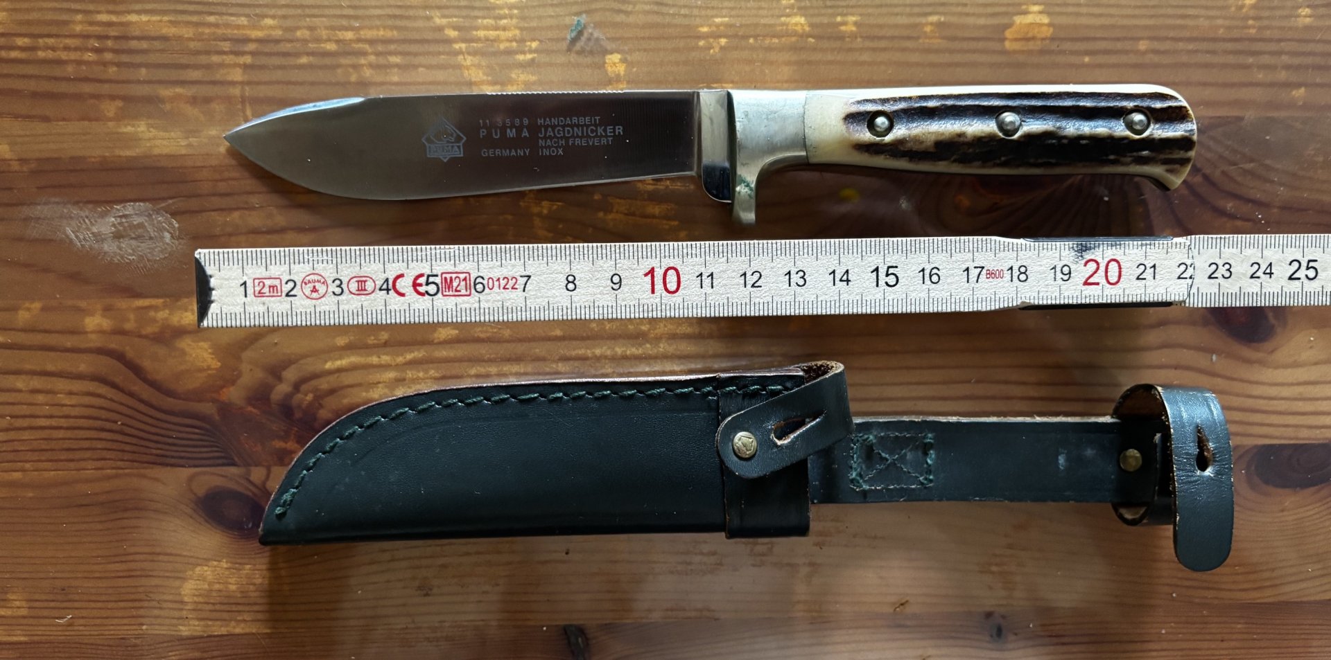 Puma Jagdmesser Jagdnicker Hirschhorngriff + Scheide - 11 3589 Handarbeit - – Bild 1