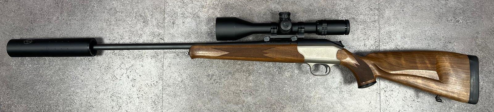 Blaser R93, Kal.357 H&H inkl. ZF Django Optics RS8i 2,5-20x56 und S.I.W. OBK Schalldämpfer – Bild 2