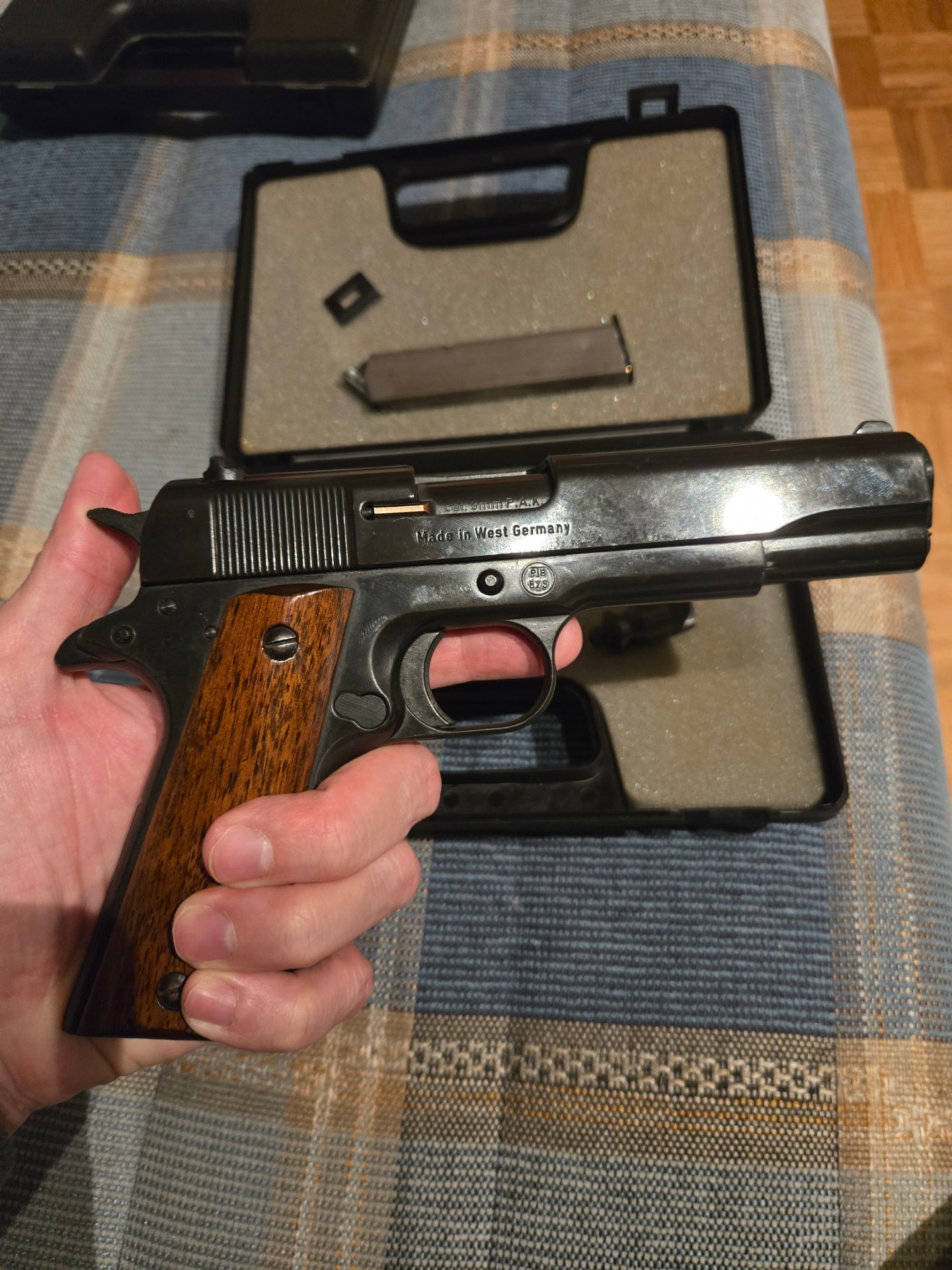 Reck Government 9mm knall – Bild 1