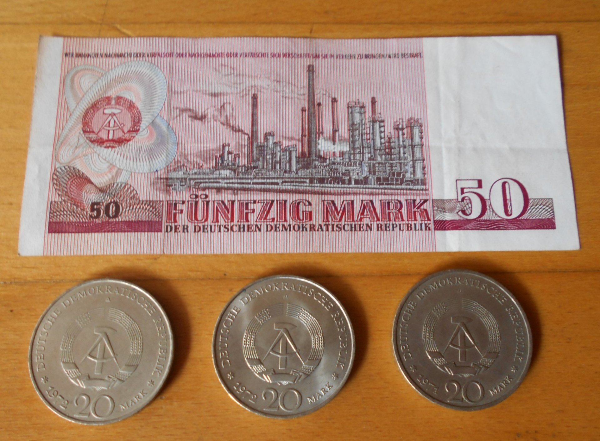 110 Ost Mark 3x20 Münze 1x 50 Schein 1971-72 DDR NVA – Bild 2