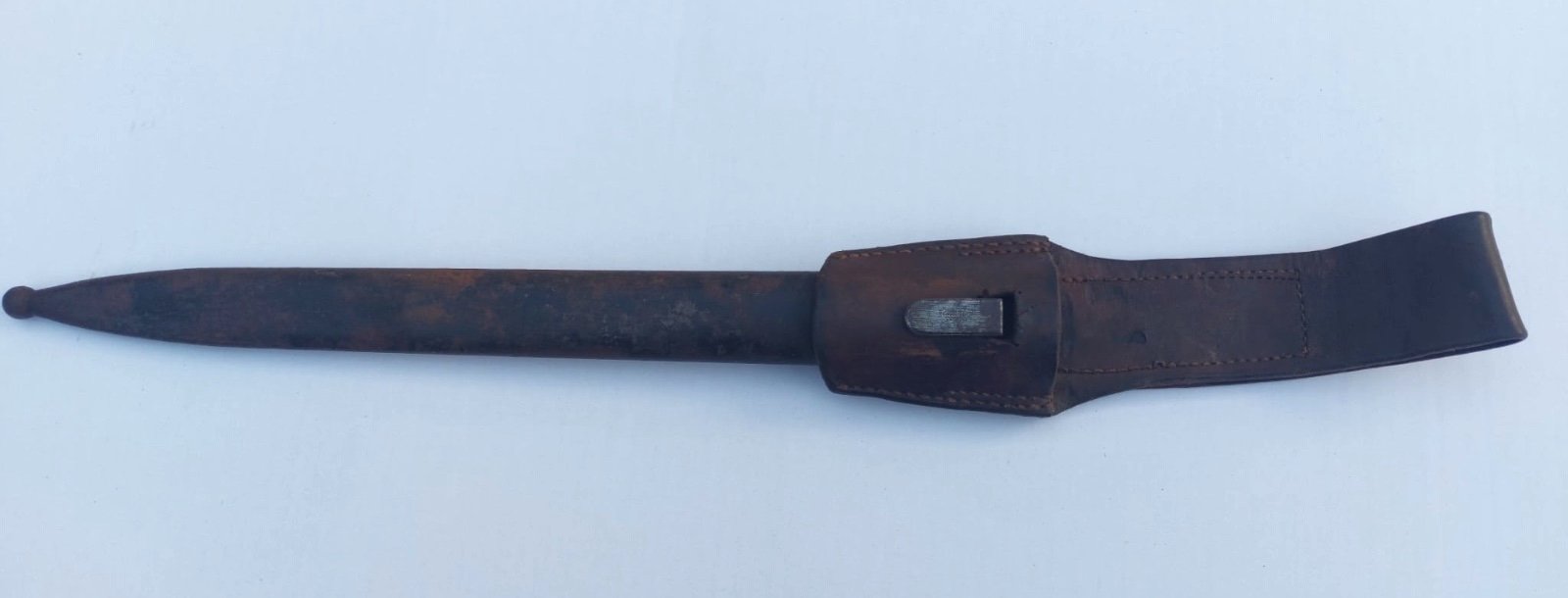 Ungarische Scheide mit Koppelschuh für Bajonett M1935 – Bild 1