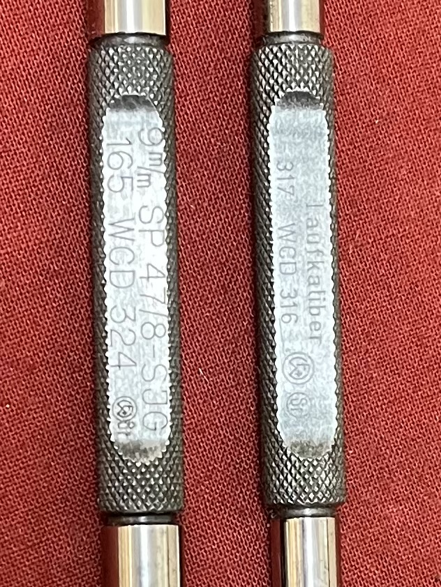 2 originale Schweizer Lauflehren W+F Bern – SIG SP 47/8 / P210 und 7,5 mm Ordonnanzgewehr – Bild 1