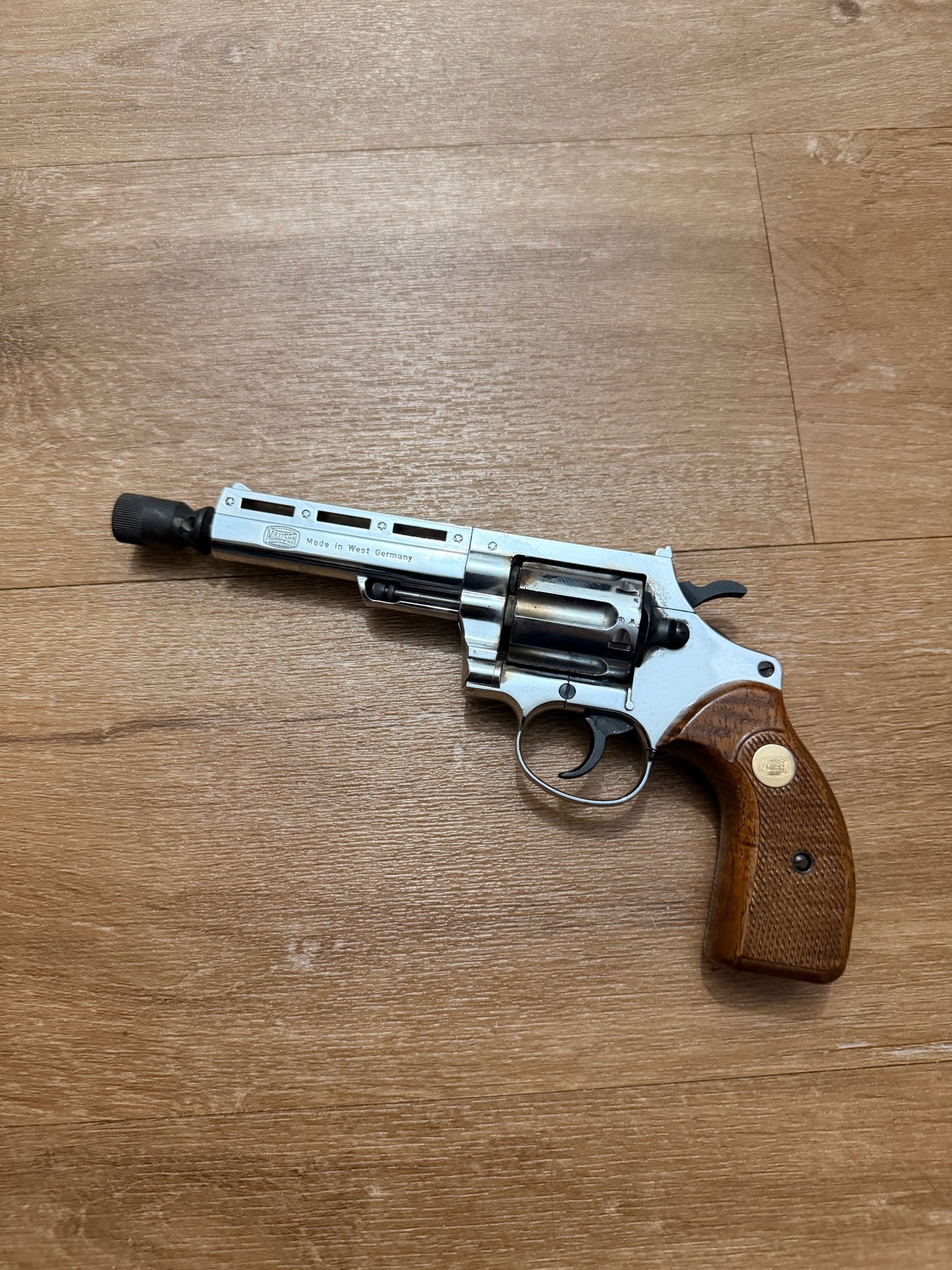 Mauser L100 Vernickelt 9mm r.K PTB 326 – Bild 2