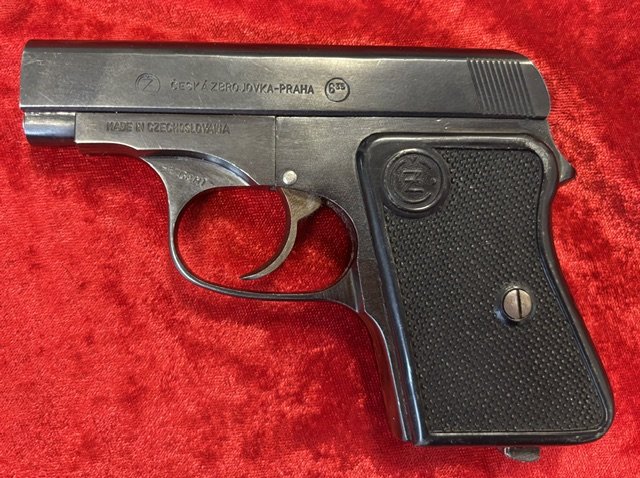 Pistole Brünner CZ Sammlerwaffe Kal. 6,35mmBrowning – Bild 1