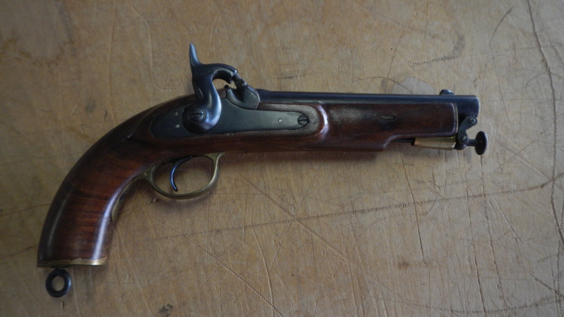 Vorderlader Perkussion Pistole Birmingham für East India 1867 Viktorianische Krone auf Holz – Bild 1