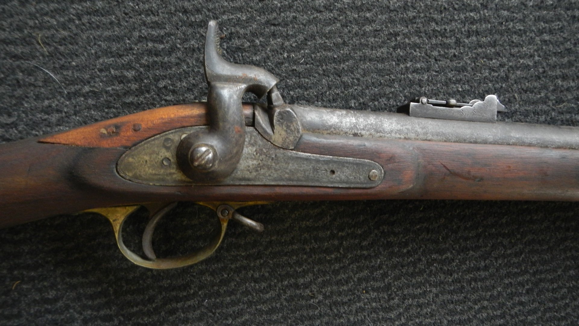 Vorderlader Perkussion Gewehr England für Asien Kein schöner Zustand im Laufinneren – Bild 2