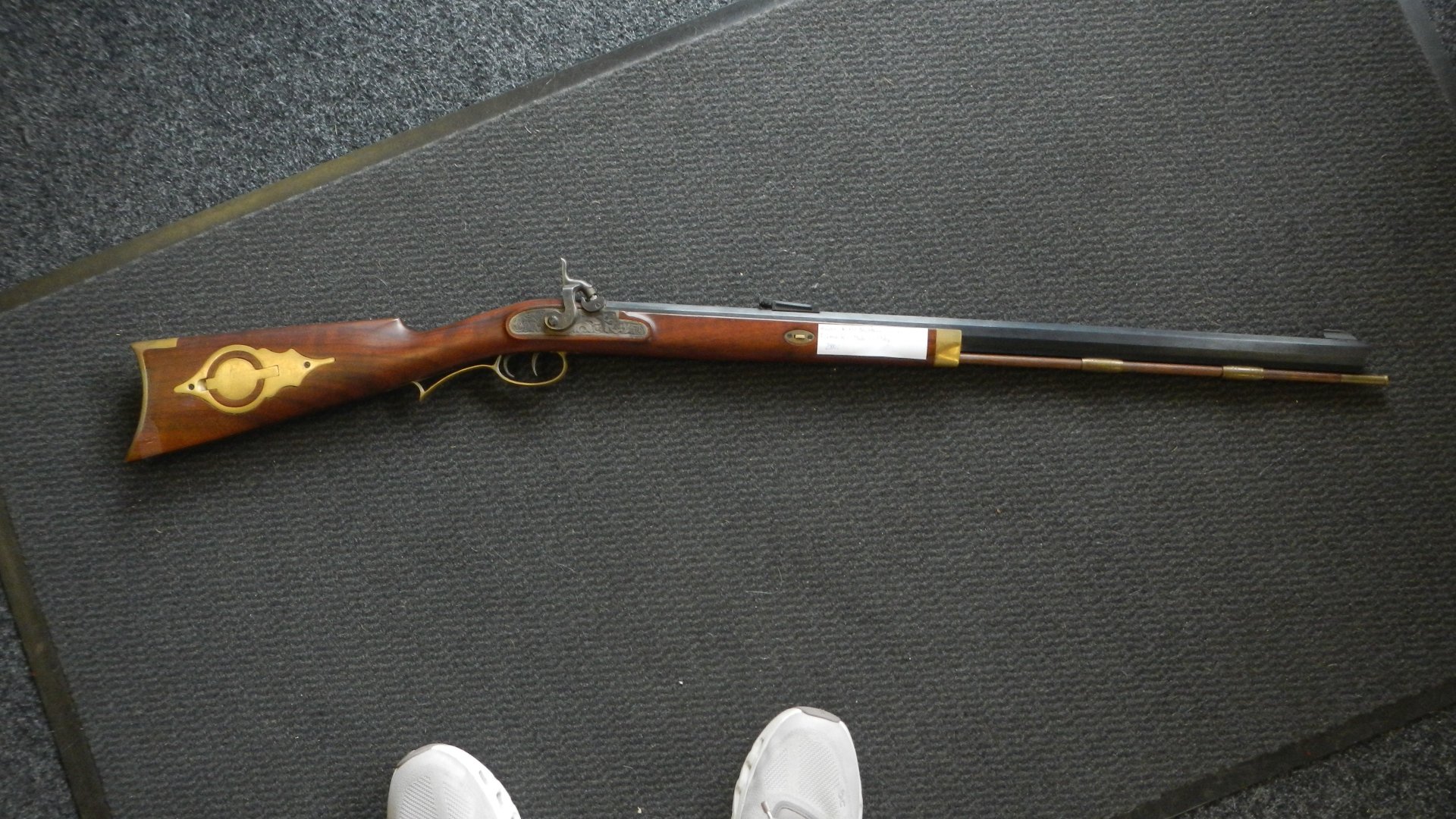 Perkussion Gewehr Hawken Rifle Kaliber 45 Firma RI Made in Italien Topzustand Replika – Bild 1