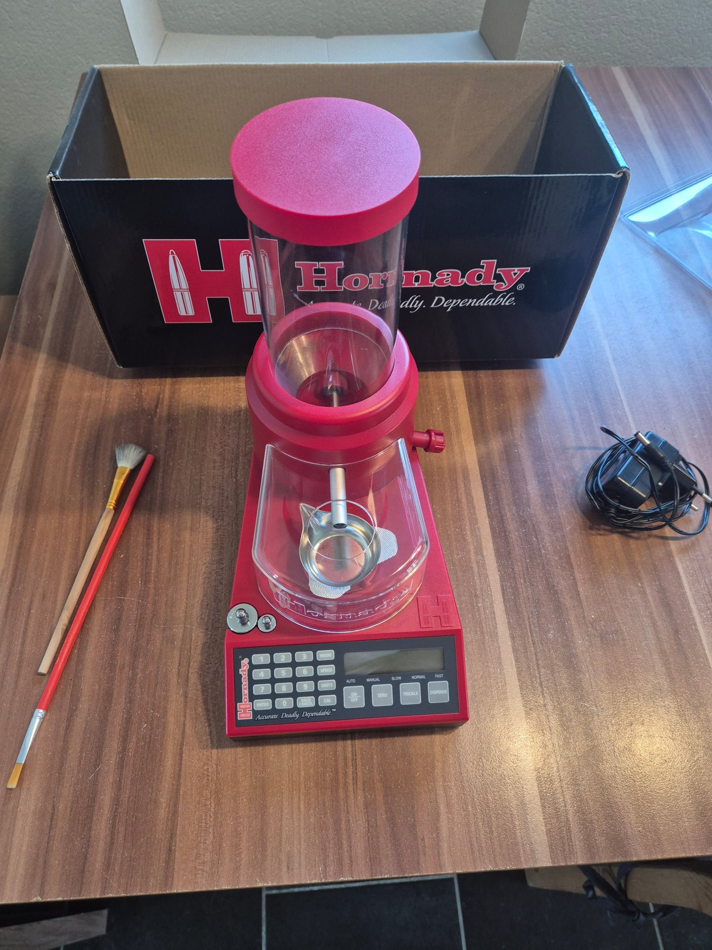 Hornady Lock-N-Load Auto Charge Pulverdosiergerät mit Originalkarton – Bild 2