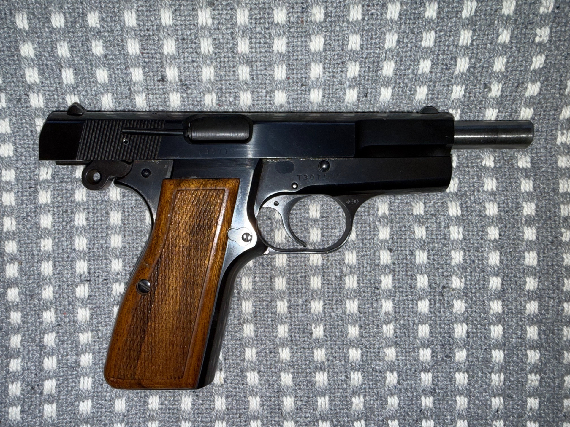 FN Browning HP 35 (High Power) – Bild 3