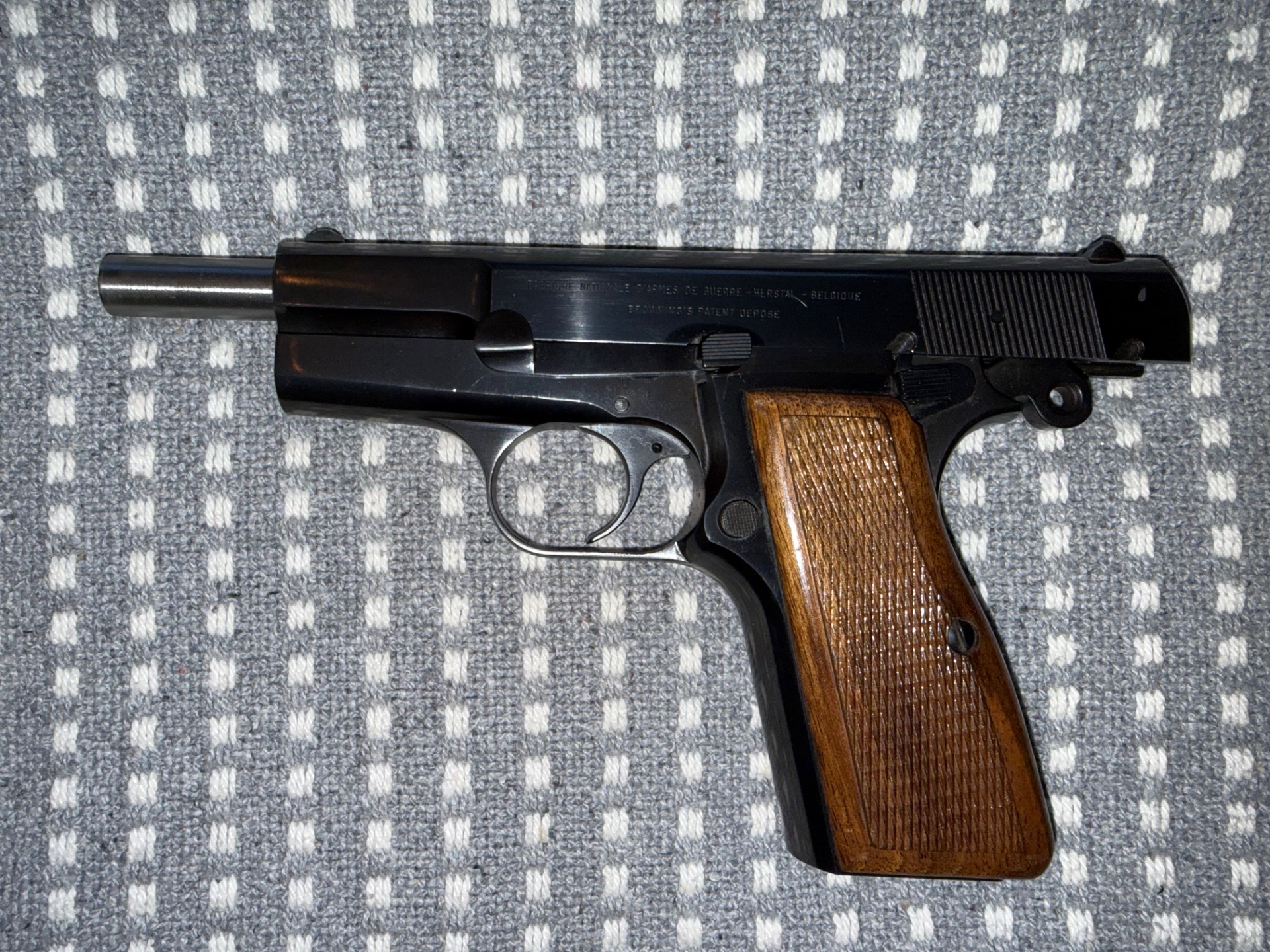 FN Browning HP 35 (High Power) – Bild 4