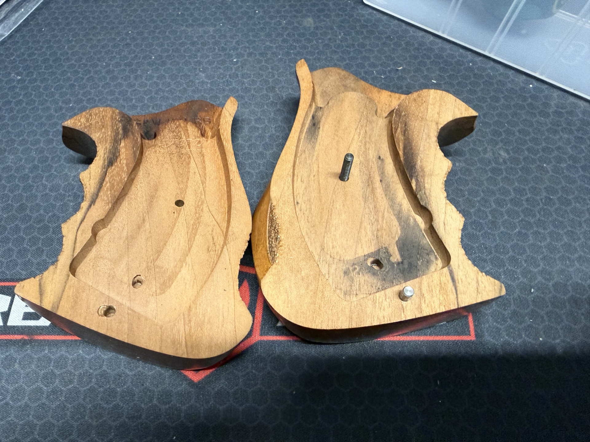 Karl Nill Griff für S&W K/L Rahmen – Bild 2