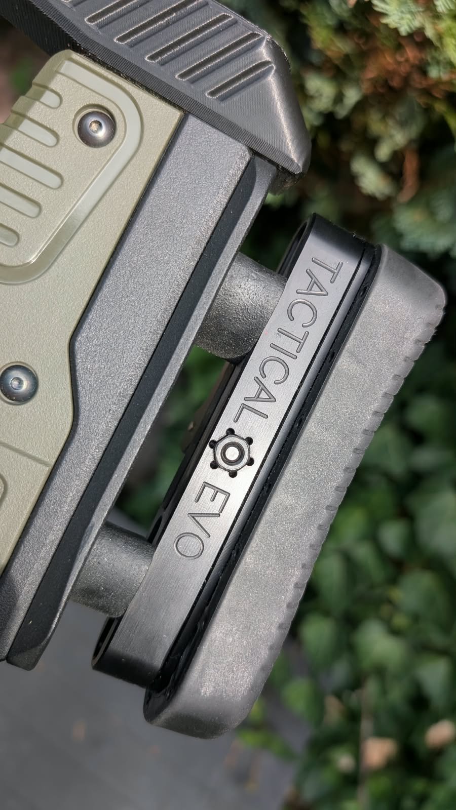 MDT Oryx Chassis CZ457 LRP Oliv PRS Ready – Bild 3