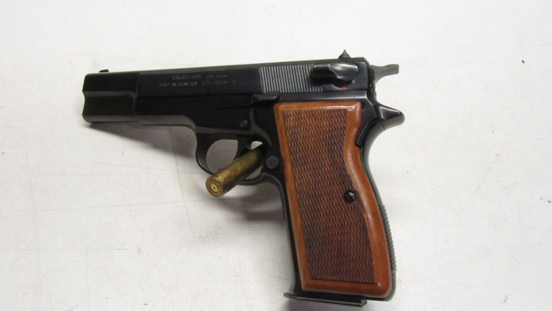 Pistole FEG Mod. P9, 9mmLuger, Nachbau der FN High Power – Bild 1