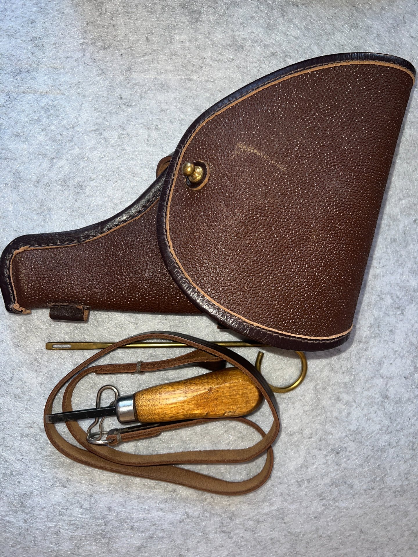 Revolvertasche - Tasche für russischen Revolver Nagant - Arsenalware – Bild 1
