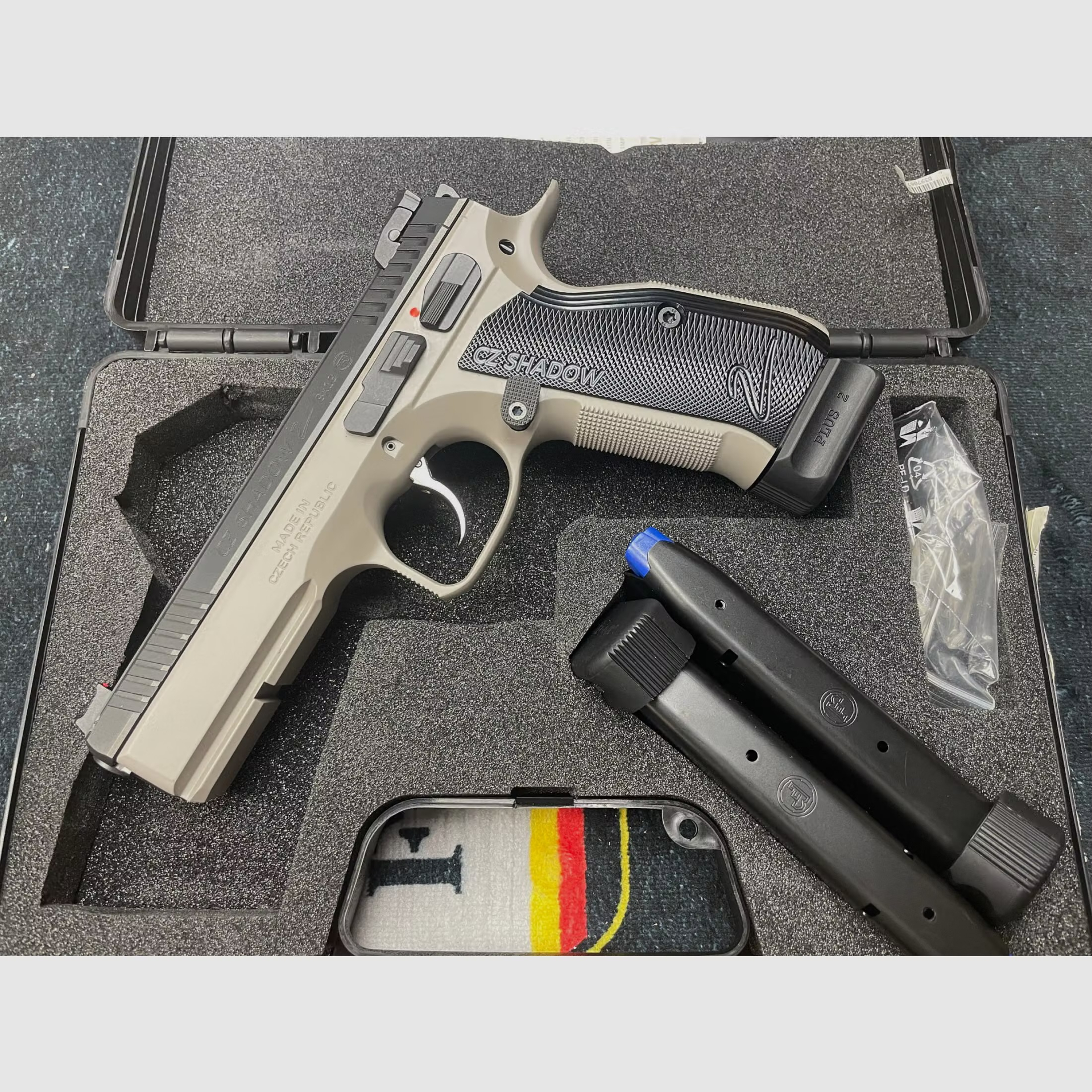 CZ Shadow 2 Urban Grey 9mmLuger *Neuwaffe* – Bild 1