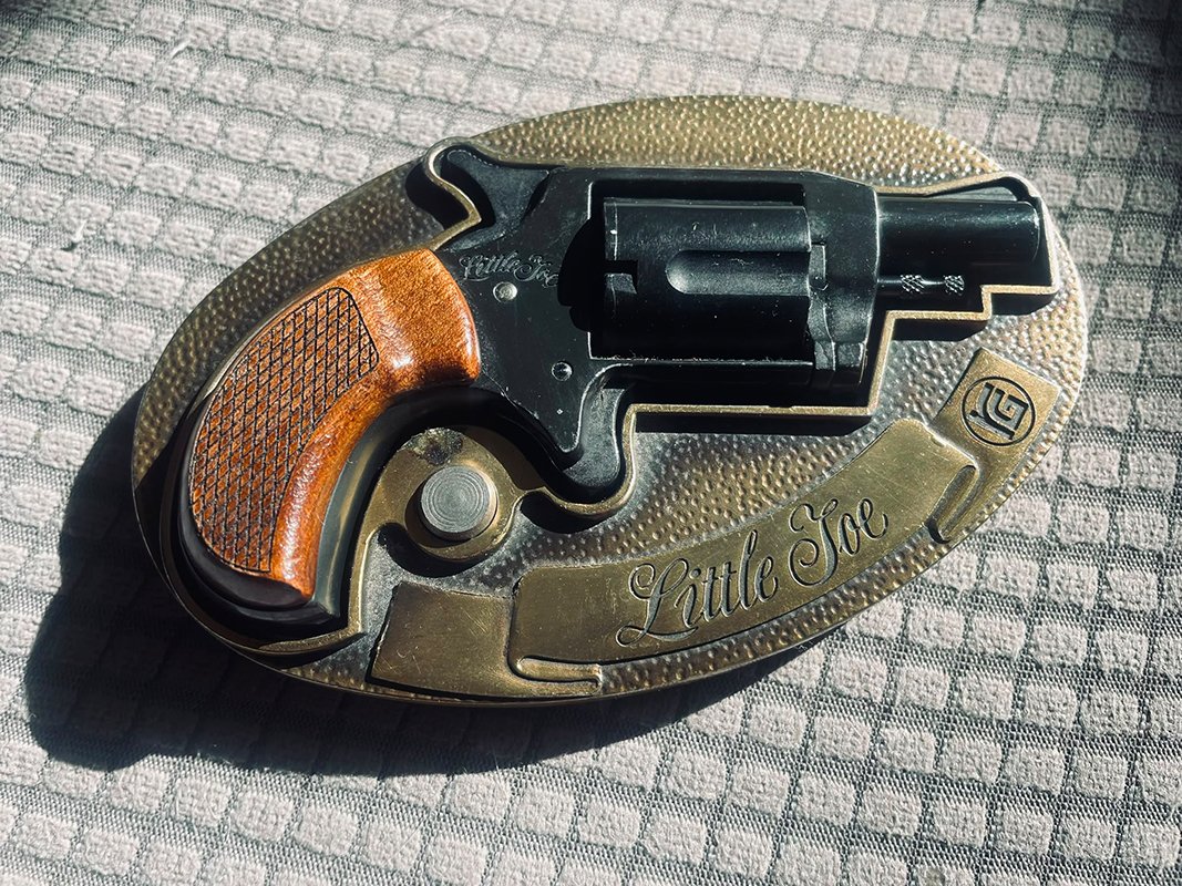 Röhm Little Joe inkl. Gürtelschnalle RÖHM - Schreckschuss Gasrevolver im Kaliber 6 mm, brüniert – Bild 1