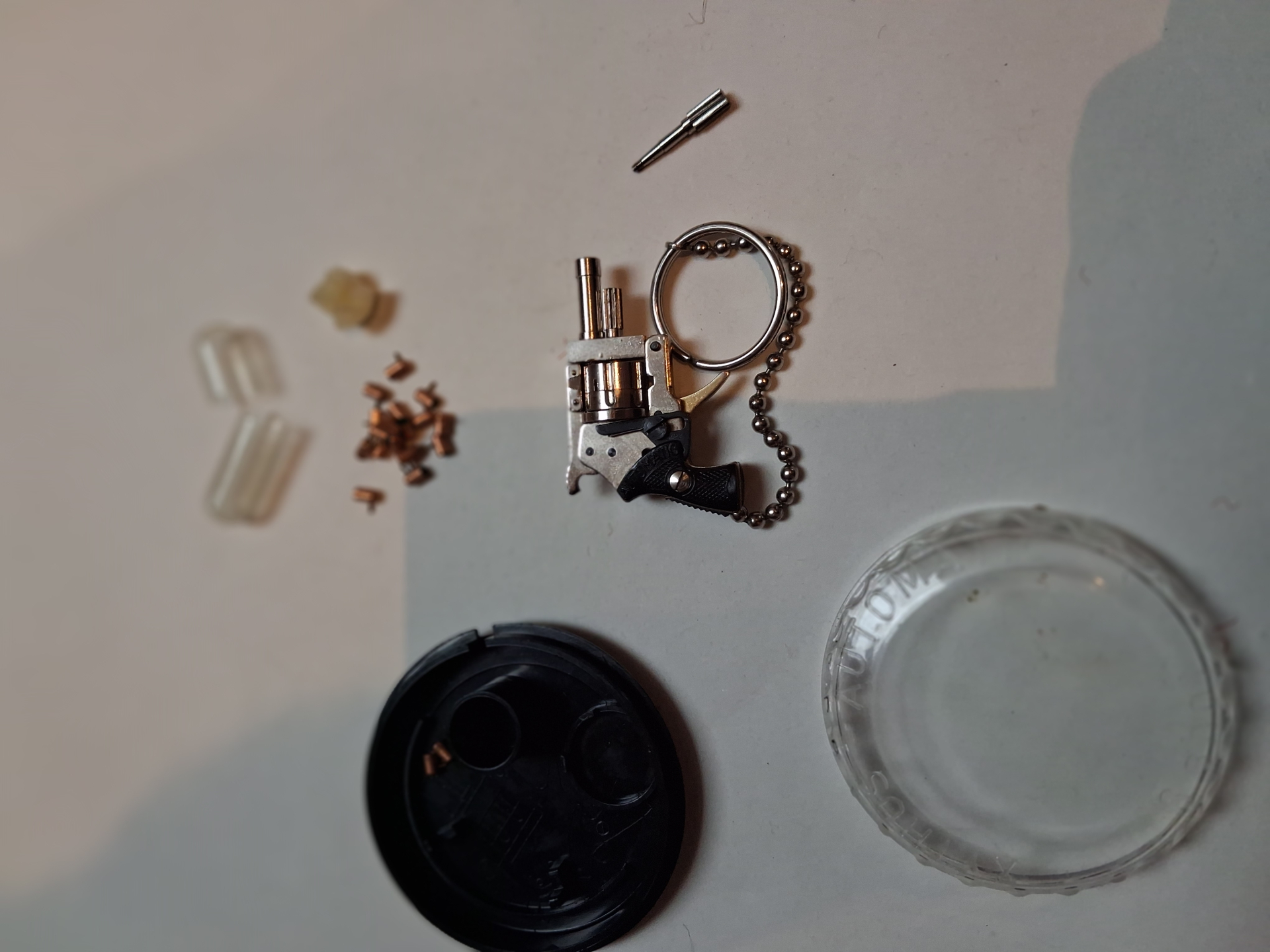 Kleinster Revolver der Welt – Bild 2