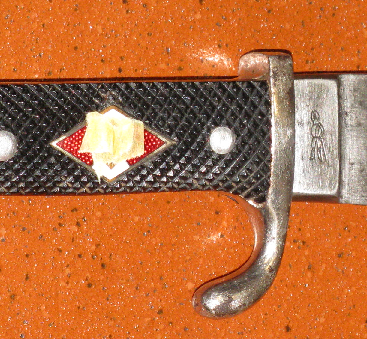 HJ Messer / Fahrtenmesser mit Prägung „RZM M7 / 51 / 38“ und einer Stahlscheide – Bild 3