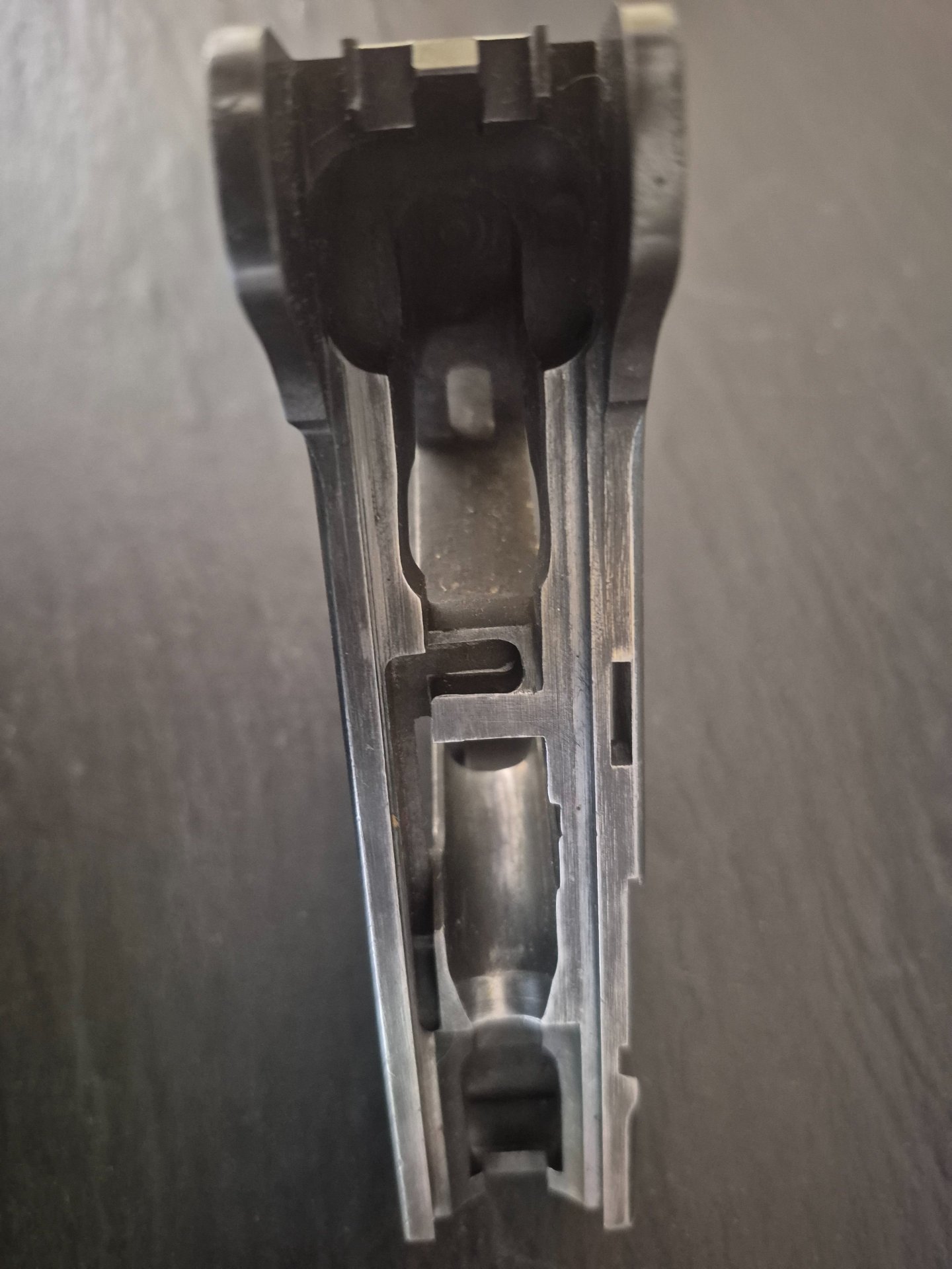 DWM 06 Griffstück leer P08 Luger – Bild 3