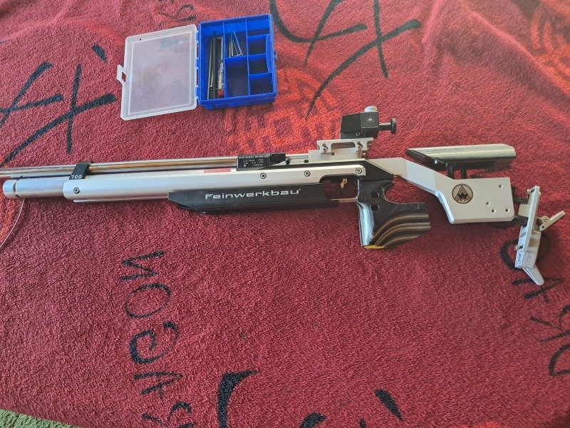 Feinwerkbau 700 Alu Matchgewehr 4,5mm Koffer – Bild 5