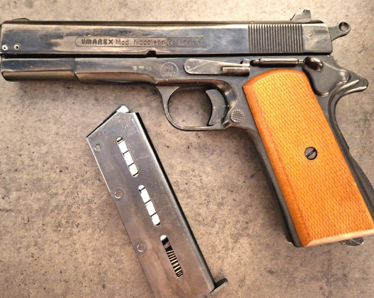 Umarex Napoleon 8mm Schreckschuss – Bild 3