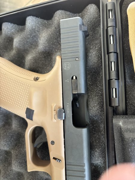 Glock 17 Gen5 Schreckschuss Pistole 9mm P.A.K. coyote neu – Bild 3