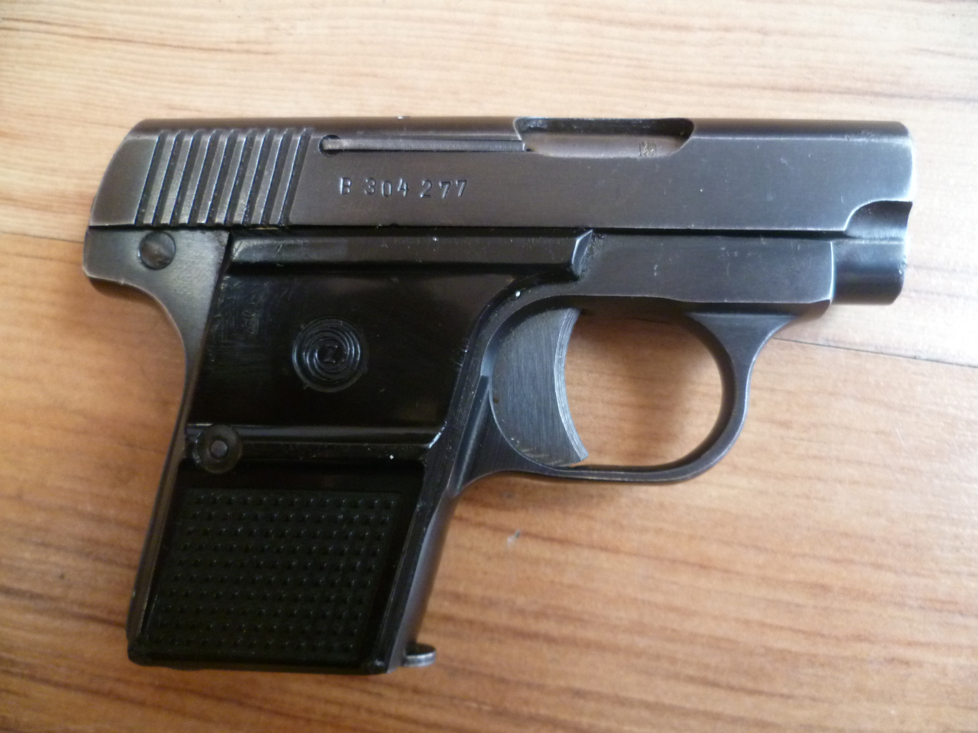 Pistole CZ Aut Pistole "Z" 6,35mm Browning / CZ Duo – Bild 2