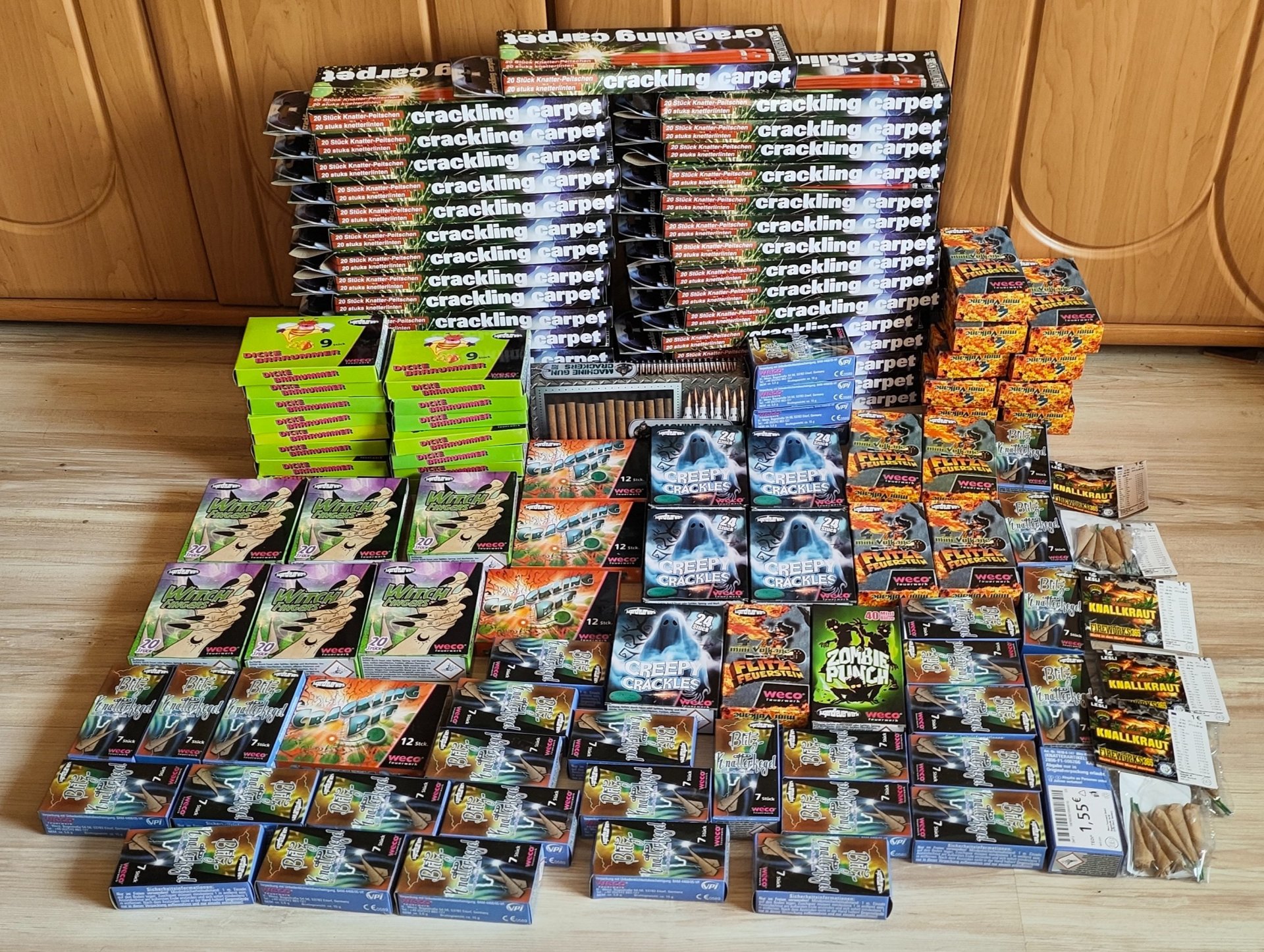 Konvolut F1 Feuerwerk Pyro Lesli Weco Pyrotechnik Jugendfeuerwerk – Bild 1