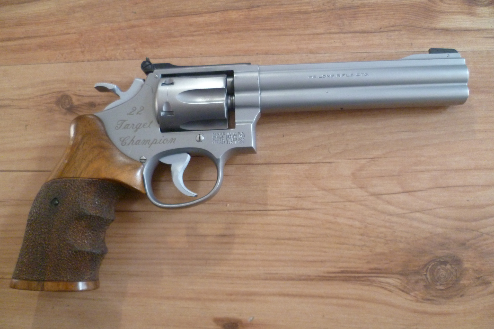 Revolver Smith & Wesson Model 617 Target Champion .22lr. – Bild 2
