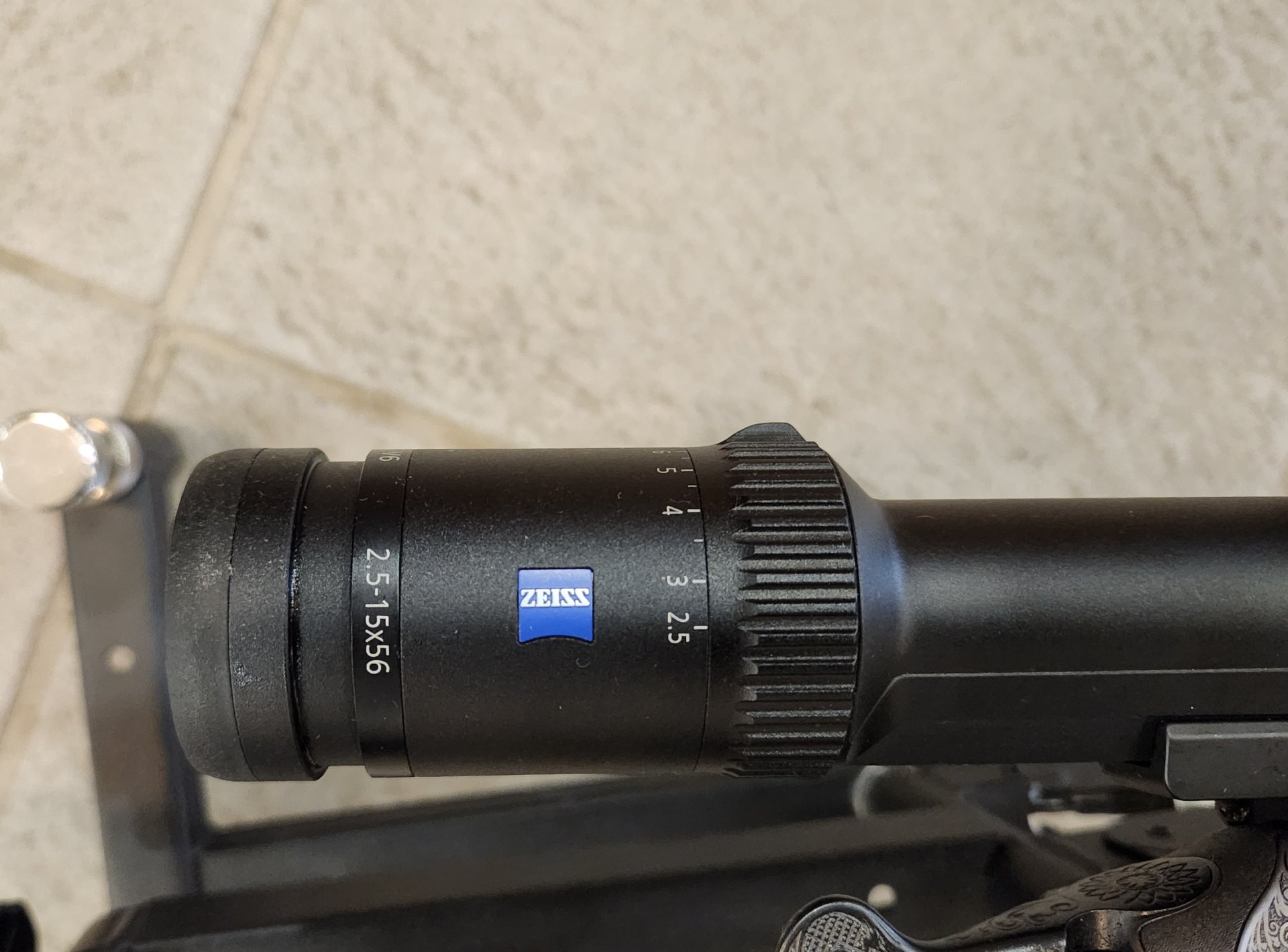 Blaser D99 Luxus, 9,3x74R, 20/76 inkl. Zeiss Conquest V6 TOP – Bild 3