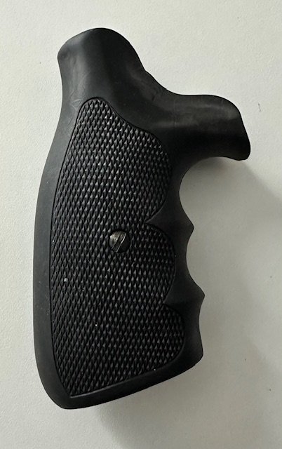 Revolver Griff, Gummi Taurus LG Frame – Bild 1